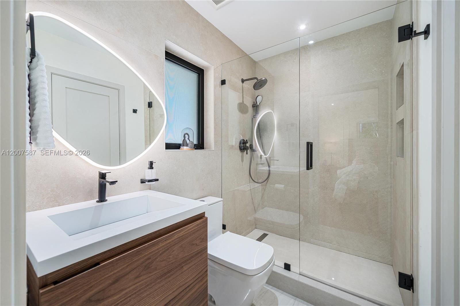 Real estate property located at 1520 Lugo Ave, Miami-dade, Coral Bay Sec C, Coral Gables, FL