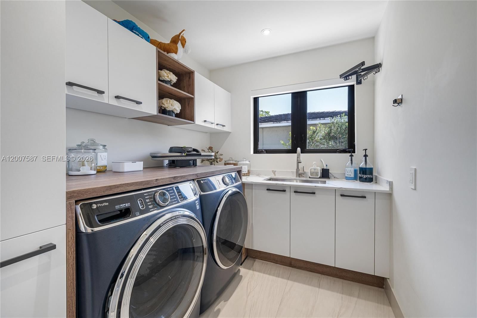 Real estate property located at 1520 Lugo Ave, Miami-dade, Coral Bay Sec C, Coral Gables, FL