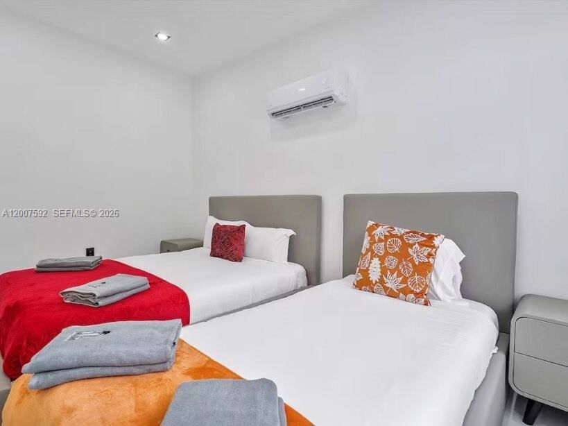 Real estate property located at 545 52nd St, Miami-dade, Railway Shops Addn 2nd Am, Miami, FL