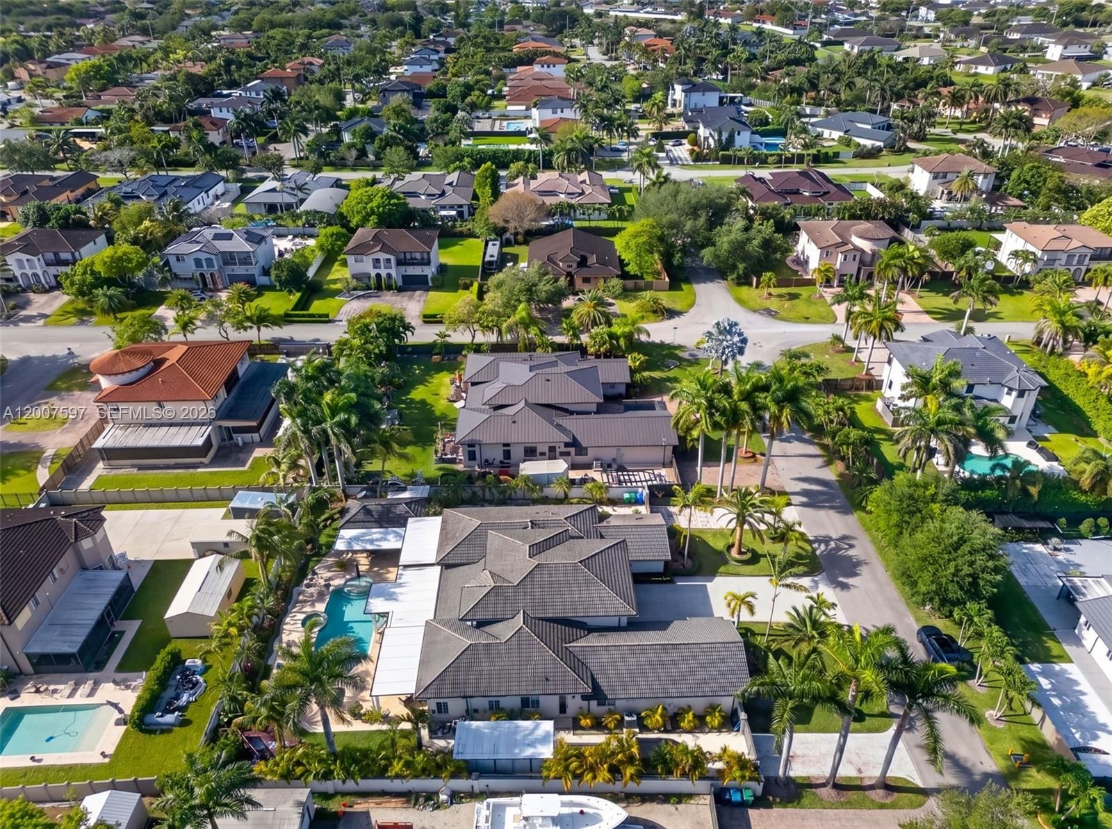 Real estate property located at 19533 130th Ave, Miami-dade, Renaissance Ranches, Miami, FL