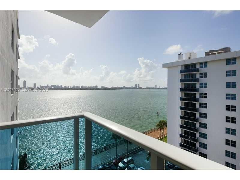 Real estate property located at 7501 Treasure Dr #8C, Miami-dade, Treasures On The Bay Ii C, North Bay Village, FL