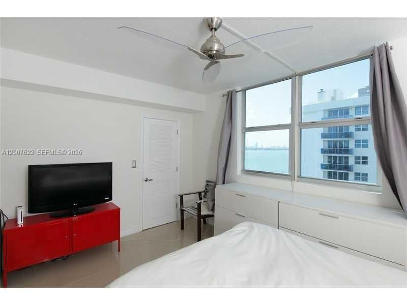 Real estate property located at 7501 Treasure Dr #8C, Miami-dade, Treasures On The Bay Ii C, North Bay Village, FL