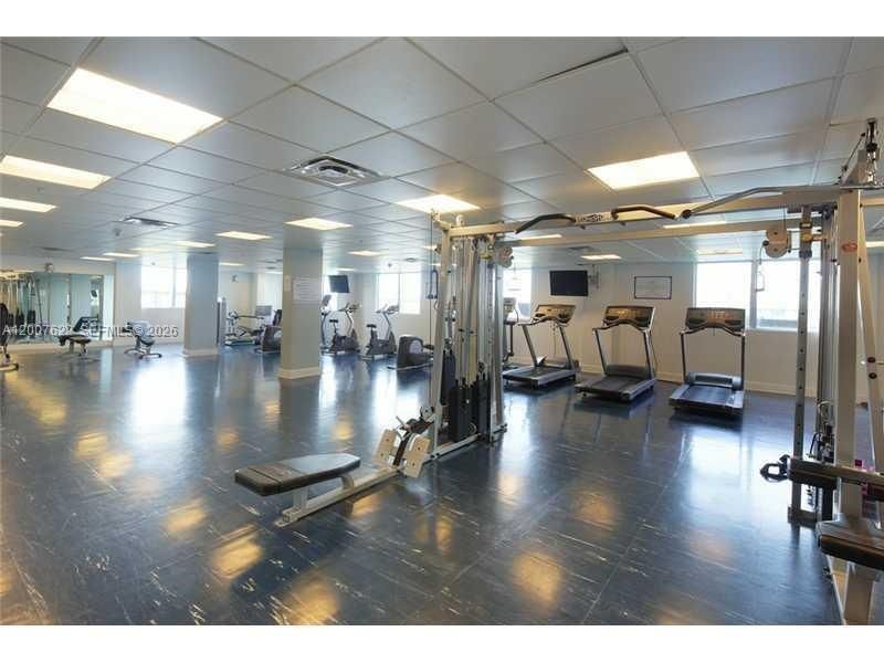 Real estate property located at 7501 Treasure Dr #8C, Miami-dade, Treasures On The Bay Ii C, North Bay Village, FL