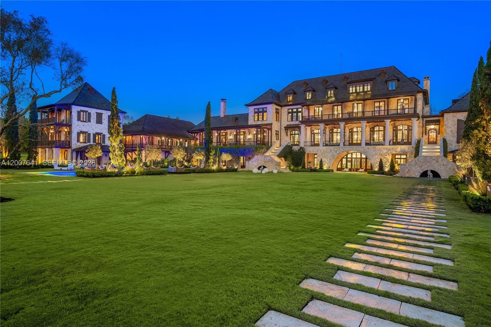 Real estate property located at 12321 Fort King Hwy, Hillsborough, Lakt Thonotossasa, Tampa, FL