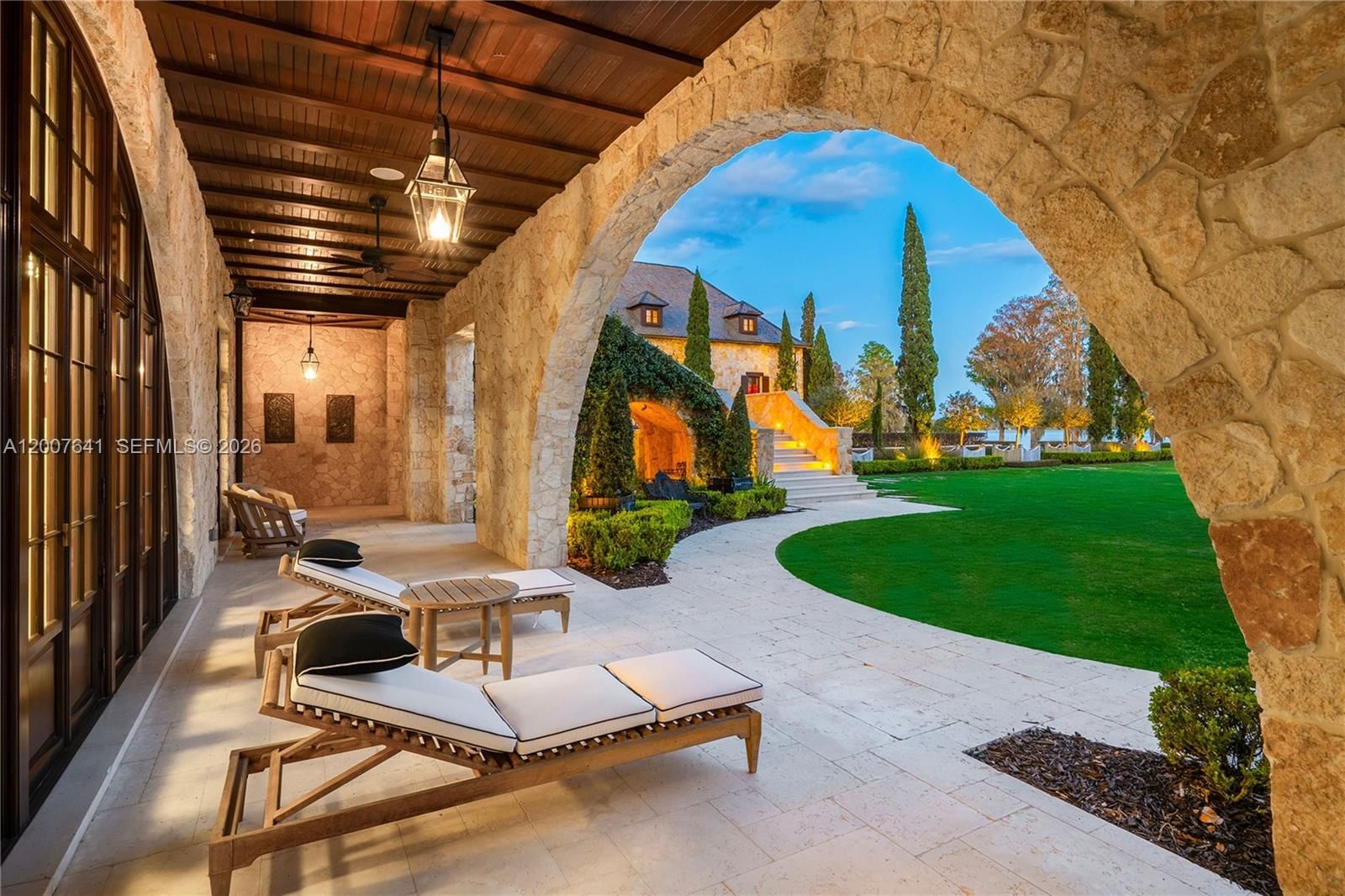 Real estate property located at 12321 Fort King Hwy, Hillsborough, Lakt Thonotossasa, Tampa, FL