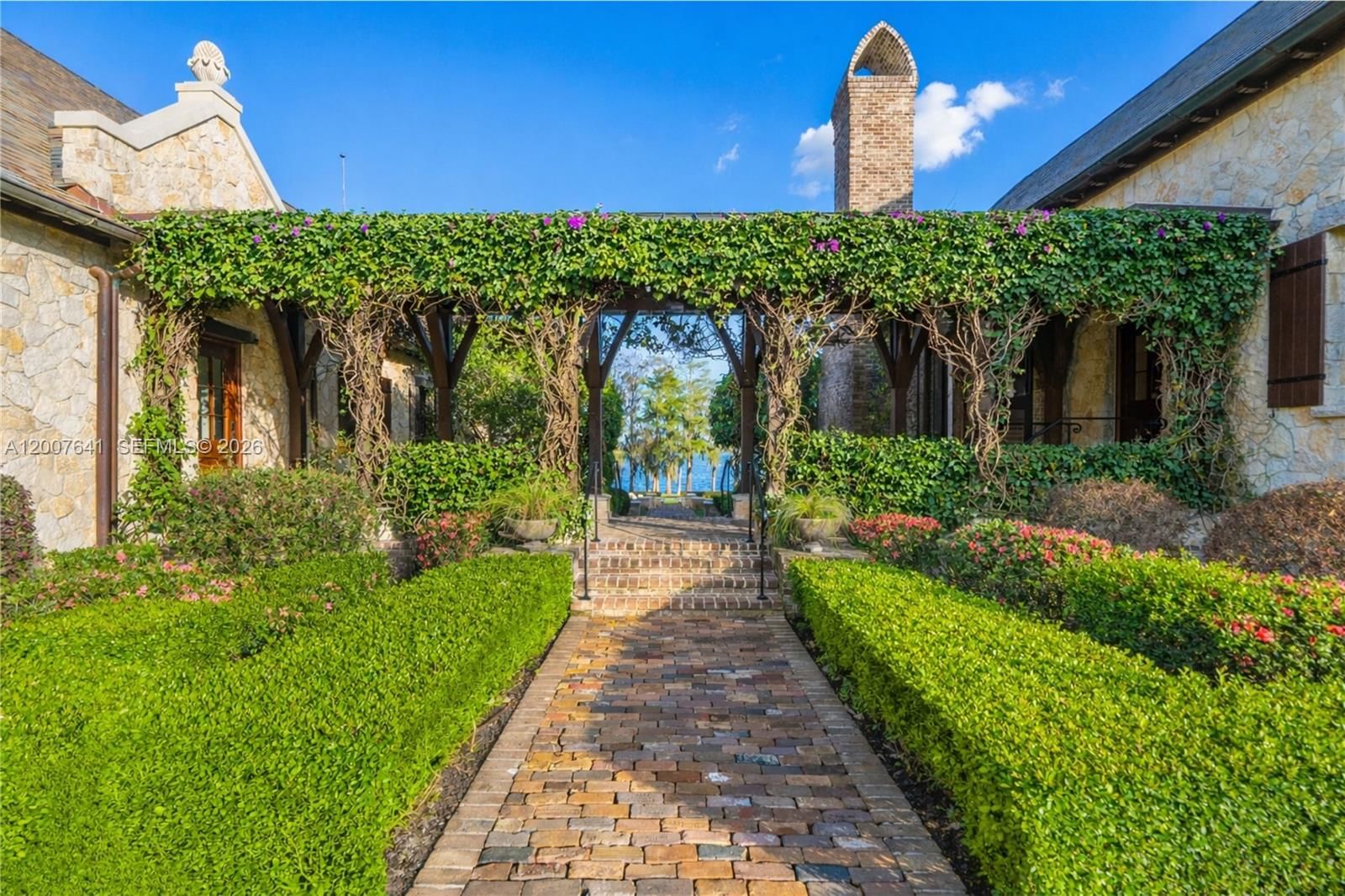 Real estate property located at 12321 Fort King Hwy, Hillsborough, Lakt Thonotossasa, Tampa, FL