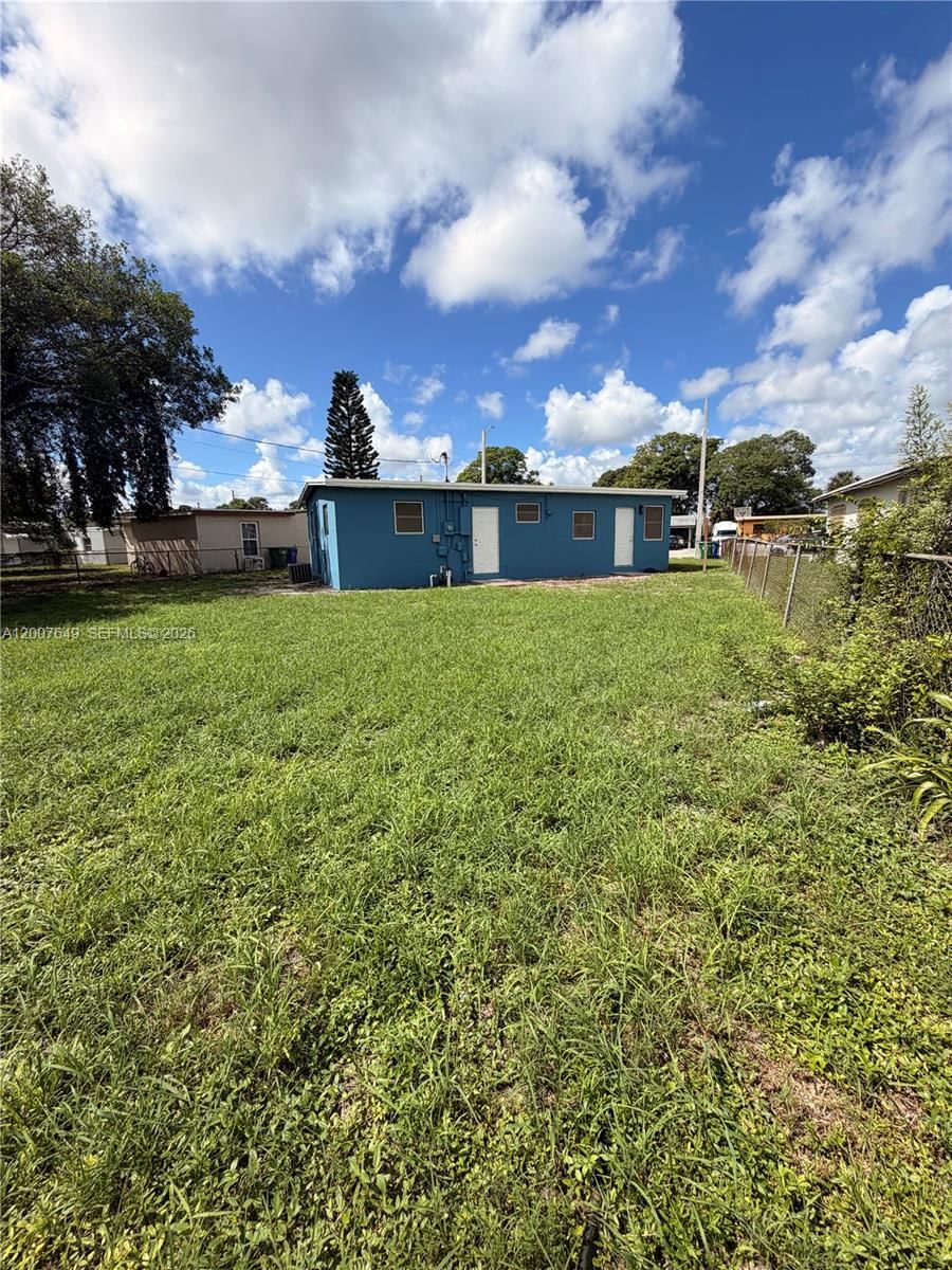 Real estate property located at 318 30th Ter, Broward, Boulevard Gardens, Fort Lauderdale, FL