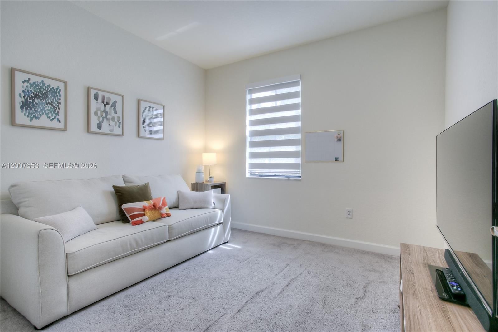 Real estate property located at 11017 33rd Way, Miami-dade, Aquabella North Replat, Hialeah, FL