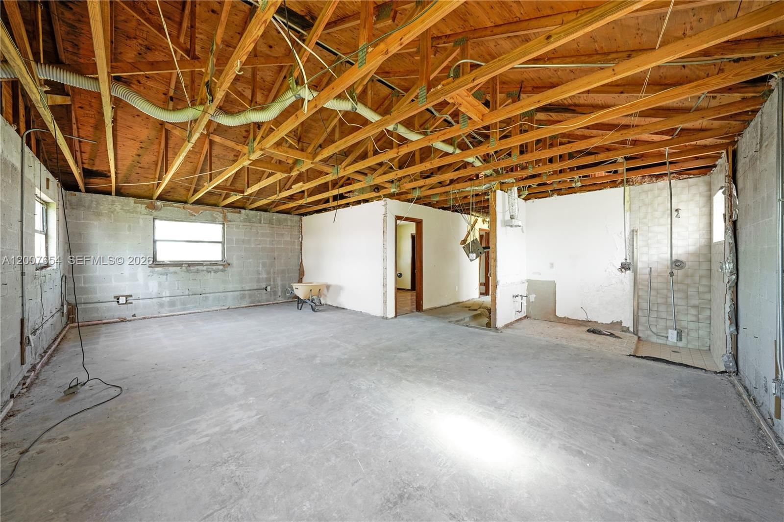 Real estate property located at 20000 216th St, Miami-dade, Redland, Miami, FL