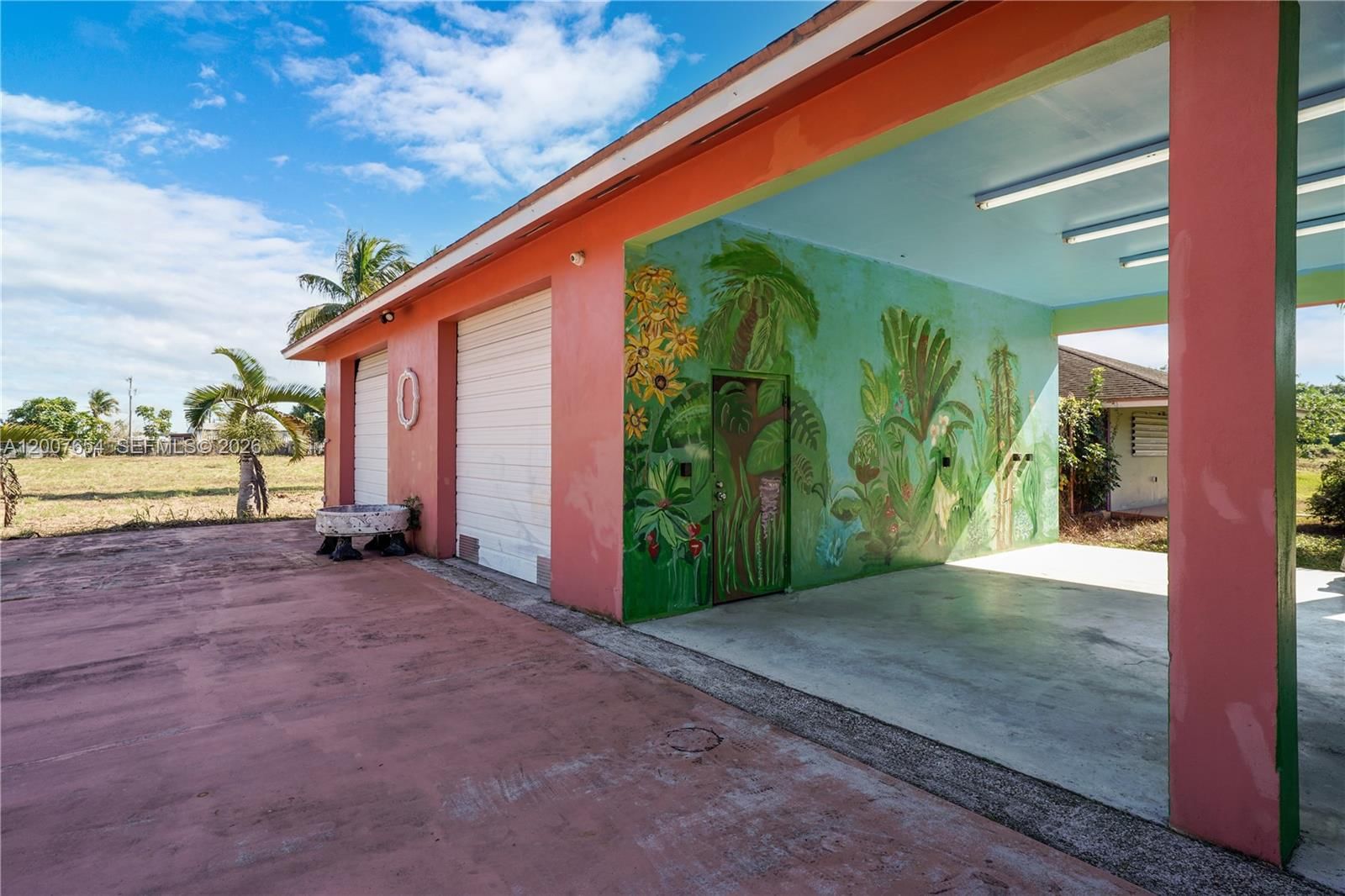 Real estate property located at 20000 216th St, Miami-dade, Redland, Miami, FL