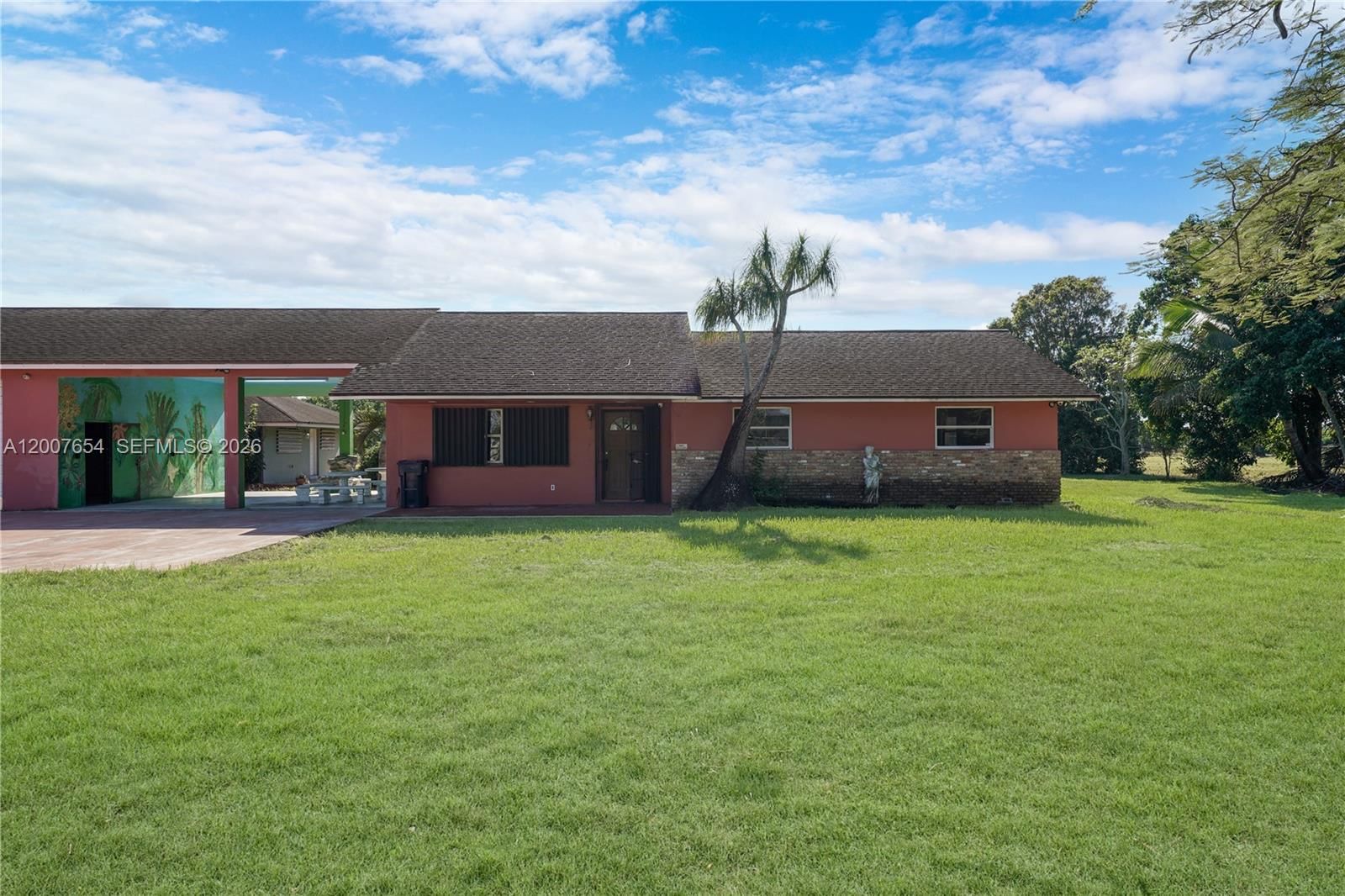 Real estate property located at 20000 216th St, Miami-dade, Redland, Miami, FL