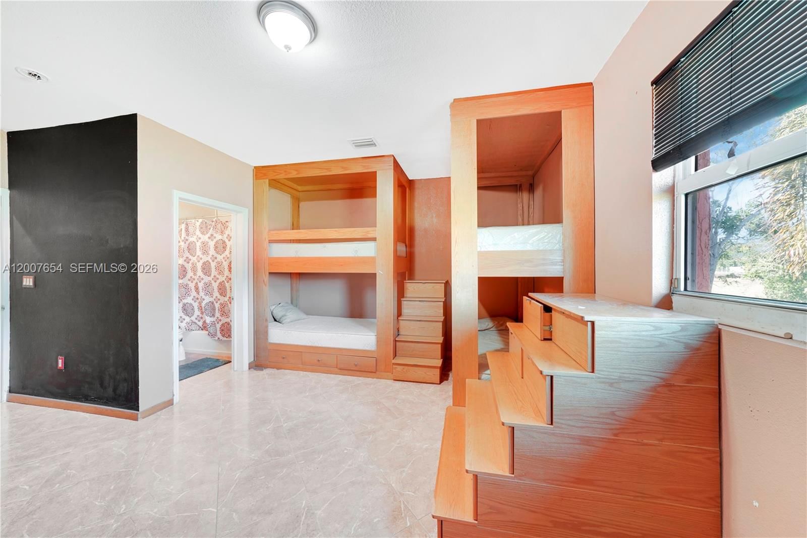 Real estate property located at 20000 216th St, Miami-dade, Redland, Miami, FL