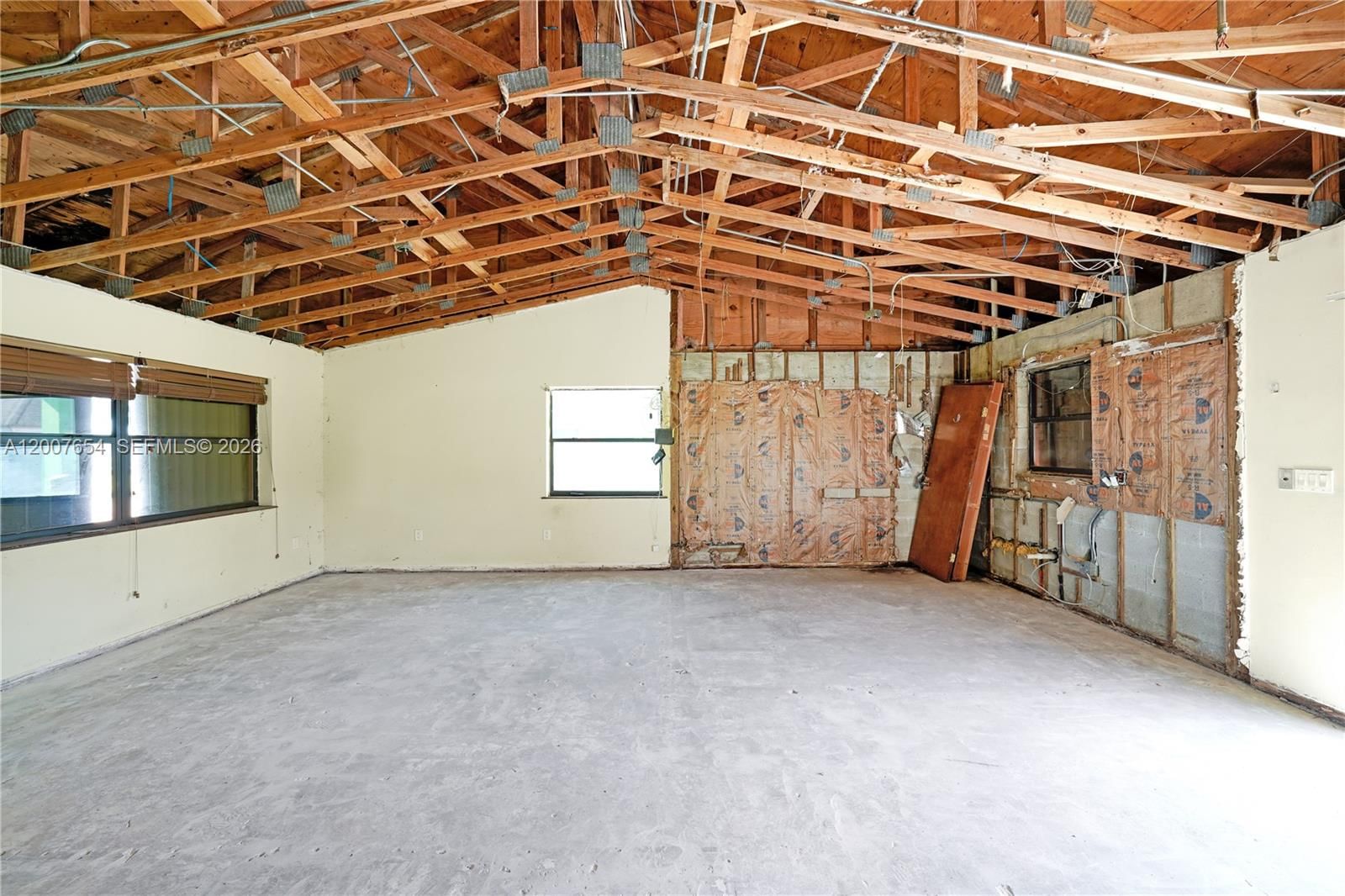 Real estate property located at 20000 216th St, Miami-dade, Redland, Miami, FL