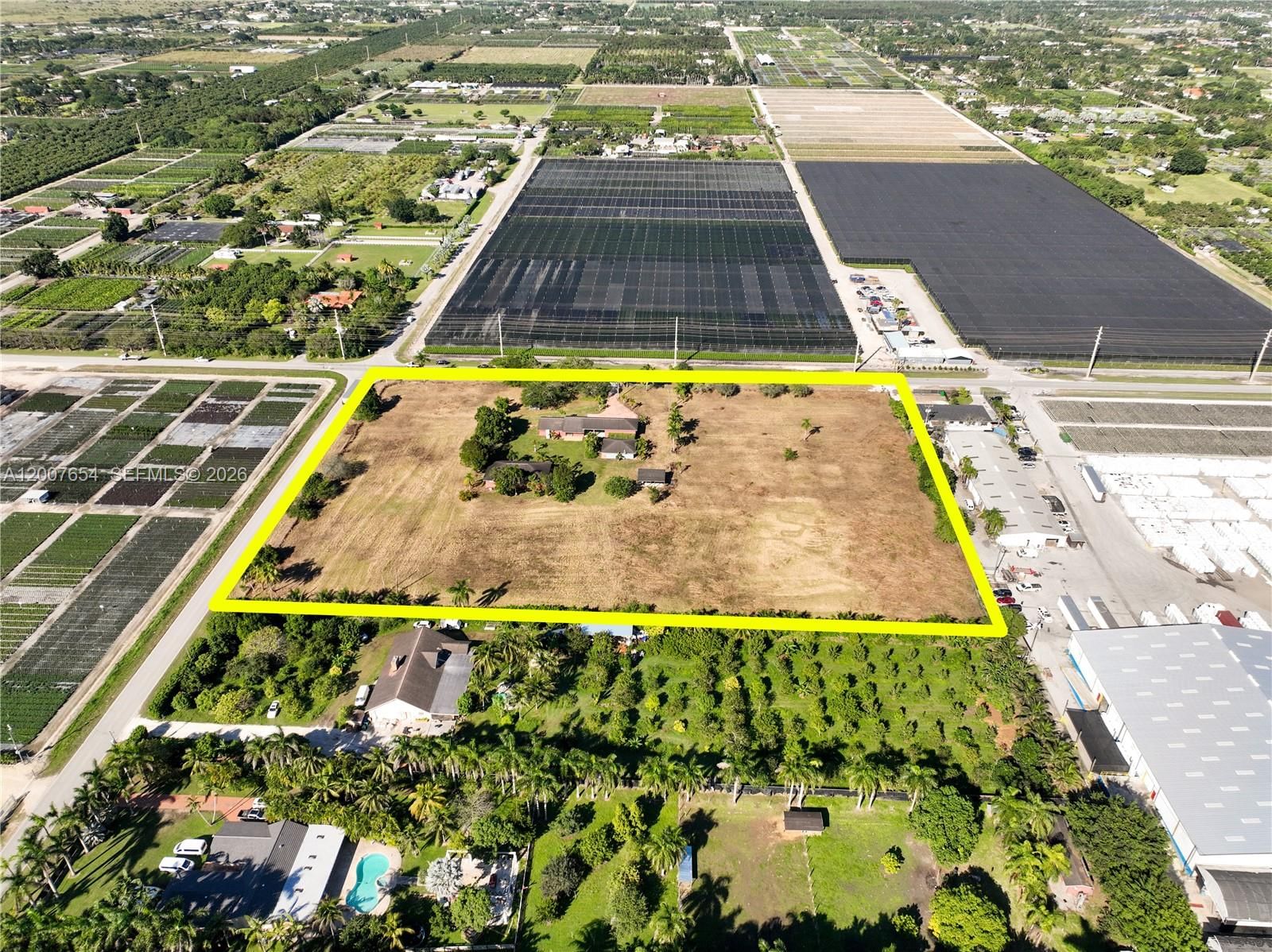 Real estate property located at 20000 216th St, Miami-dade, Redland, Miami, FL