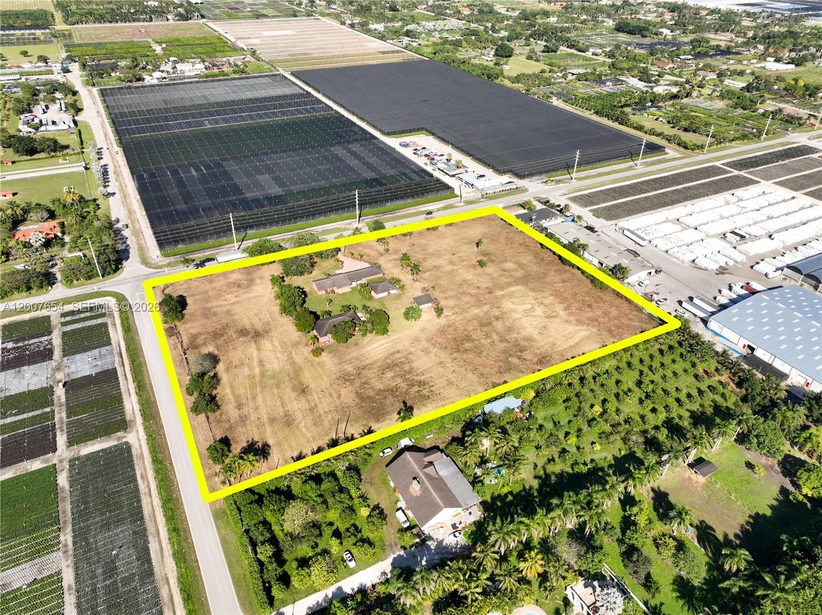 Real estate property located at 20000 216th St, Miami-dade, Redland, Miami, FL