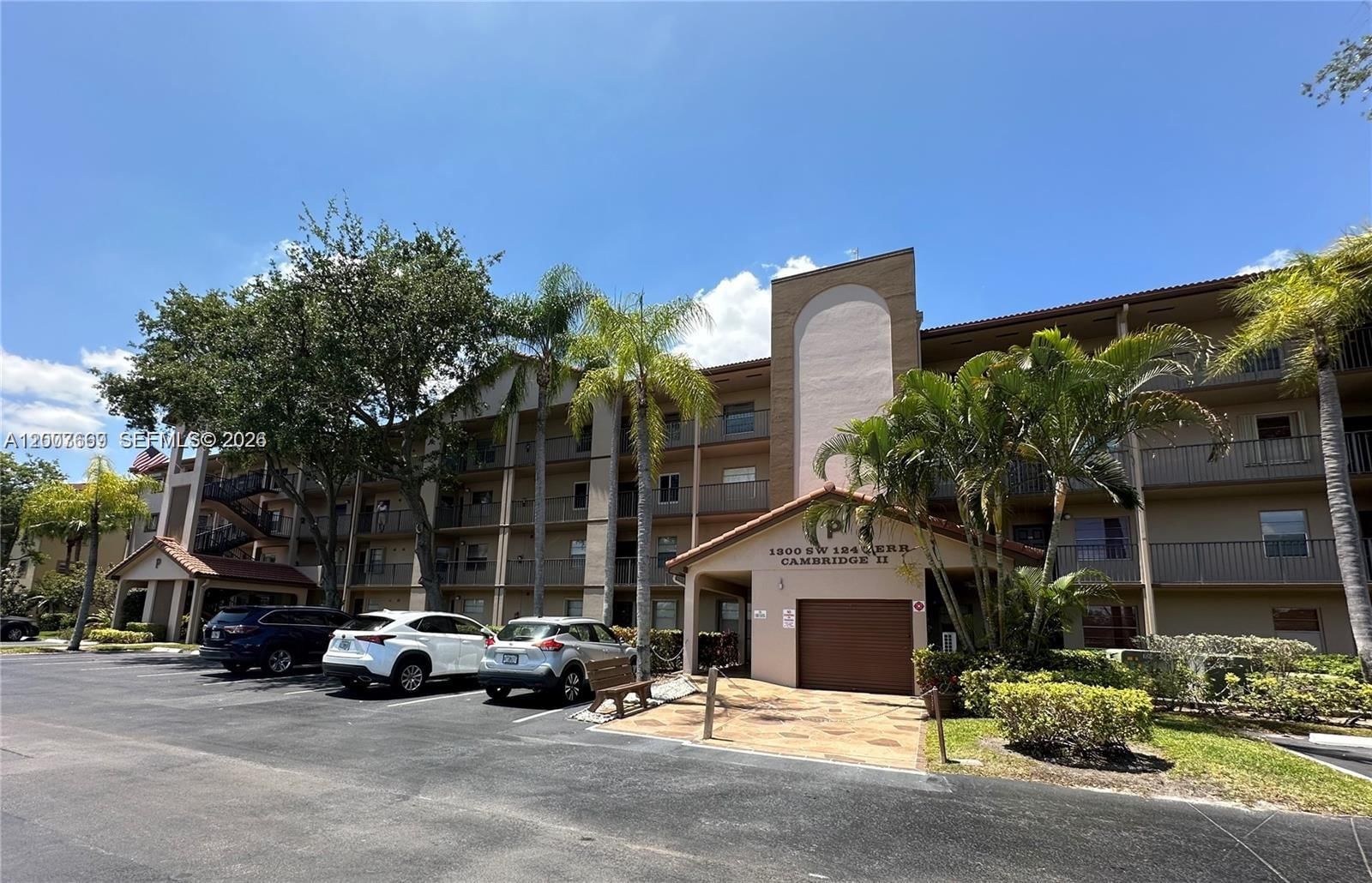 Real estate property located at , Broward, Cambridge At Century Vill, Pembroke Pines, FL