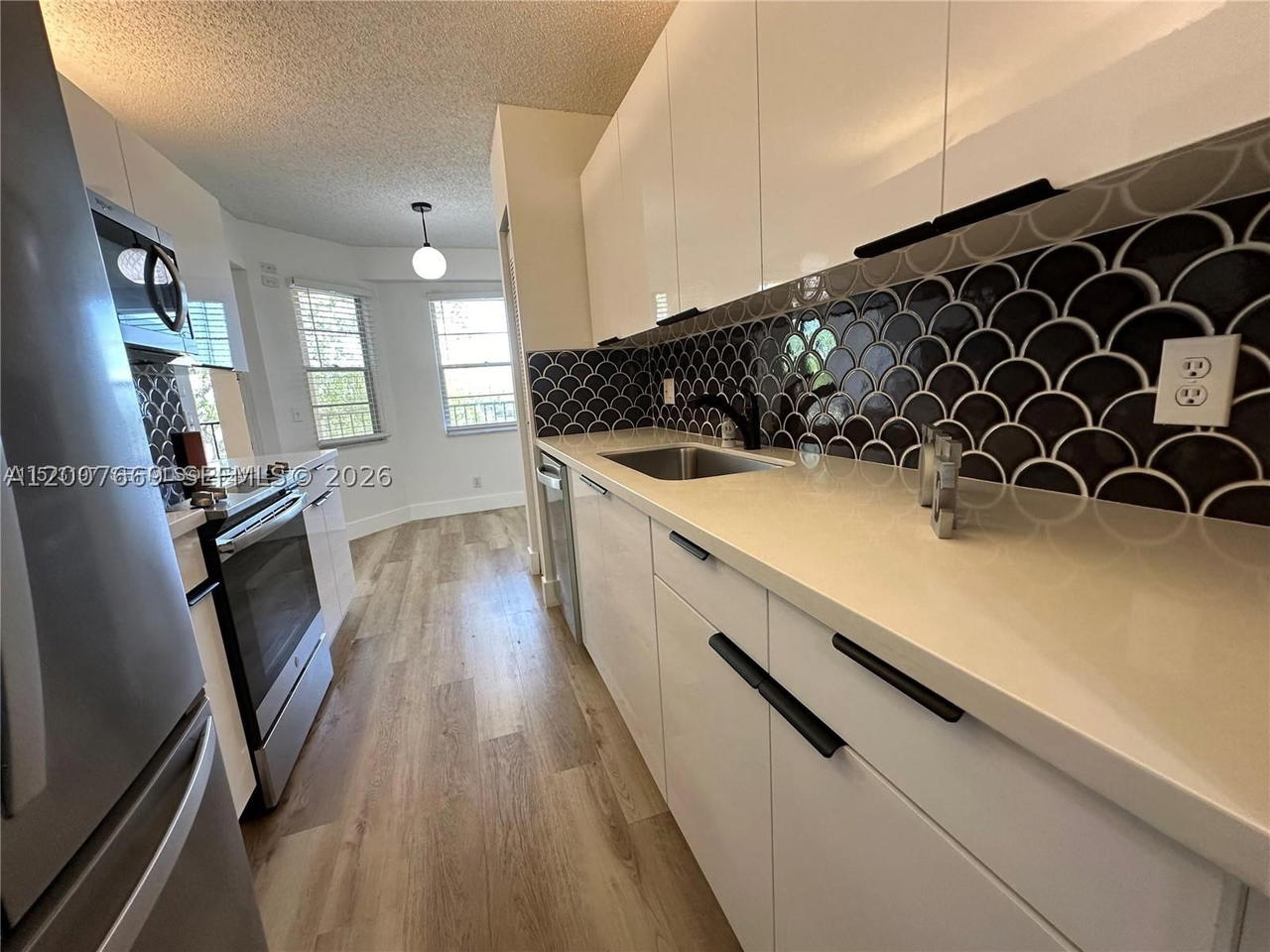 Real estate property located at 1300 124th Ter #408P, Broward, Cambridge At Century Vill, Pembroke Pines, FL