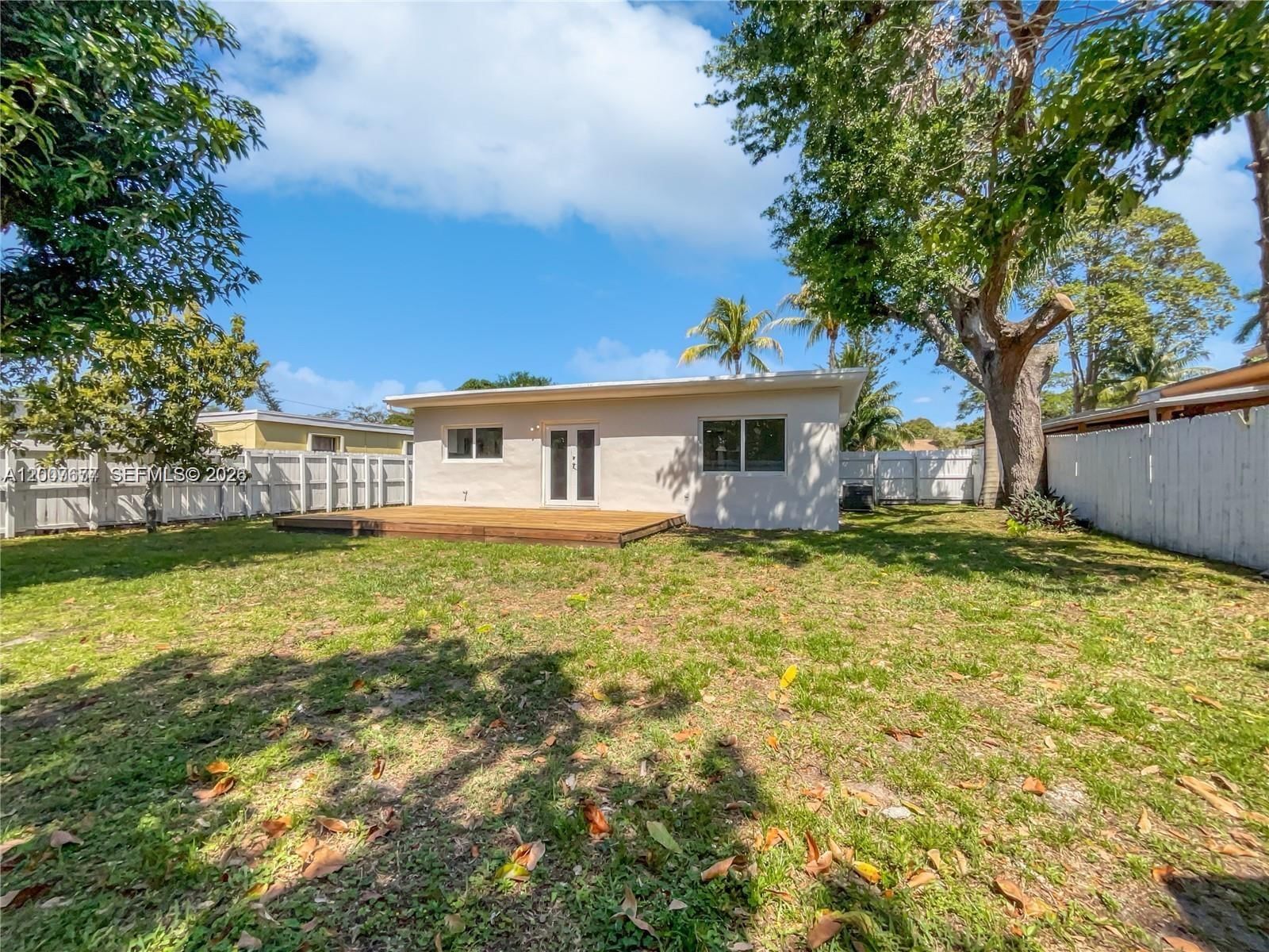 Real estate property located at 524 160th St, Miami-dade, Fulford Highlands 3 Addn, Miami, FL