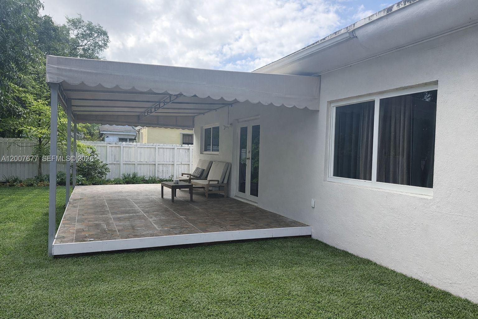 Real estate property located at 524 160th St, Miami-dade, Fulford Highlands 3 Addn, Miami, FL