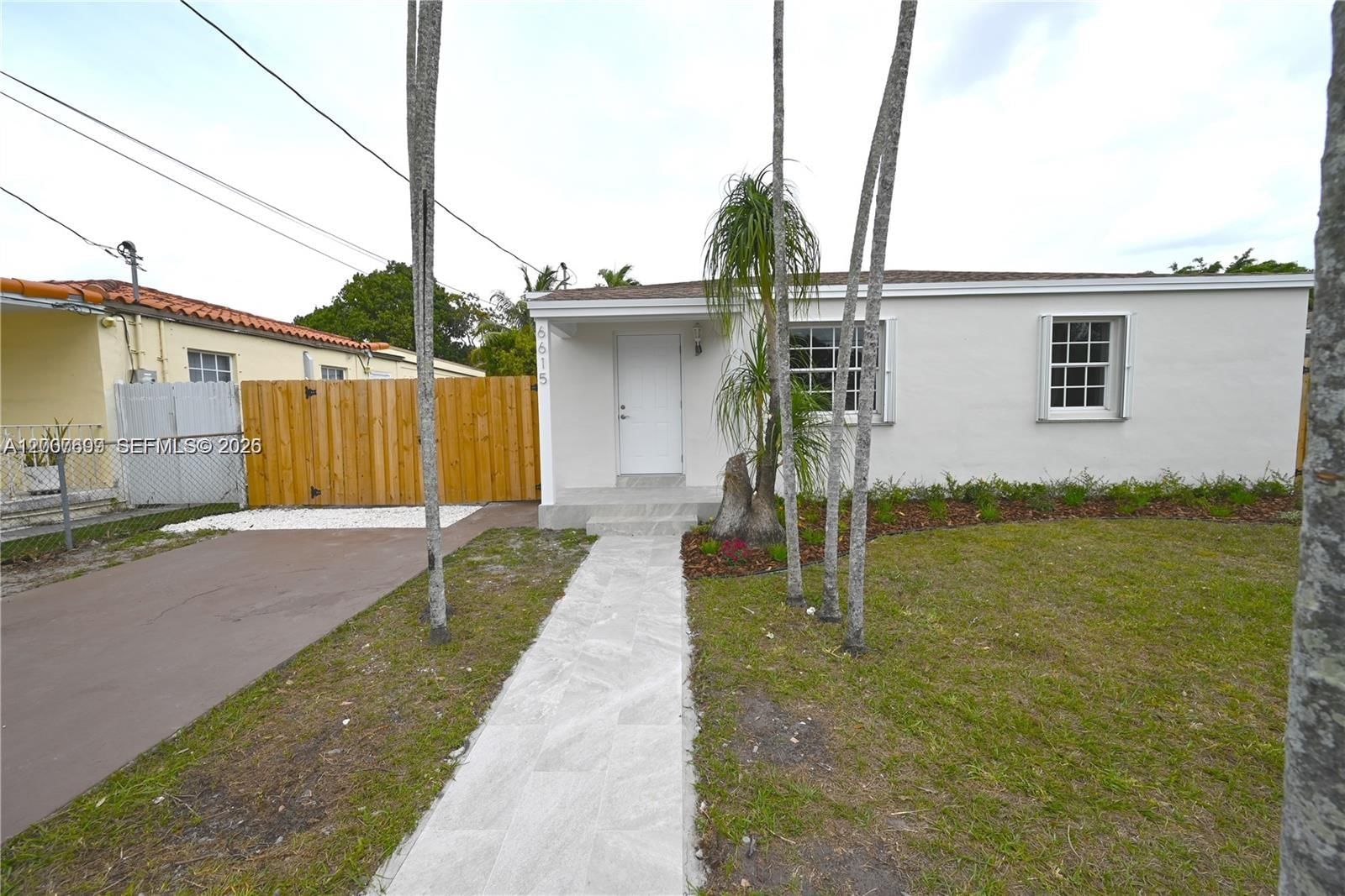 Real estate property located at 6615 4th St, Miami-dade, Fairlawn, Miami, FL