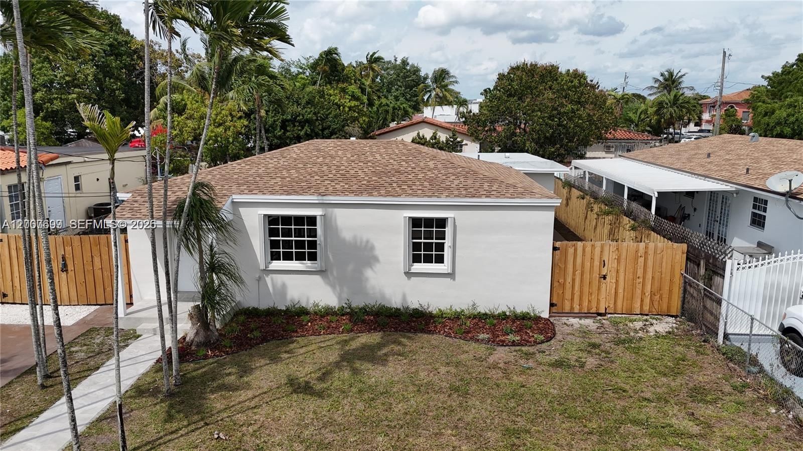 Real estate property located at 6615 4th St, Miami-dade, Fairlawn, Miami, FL