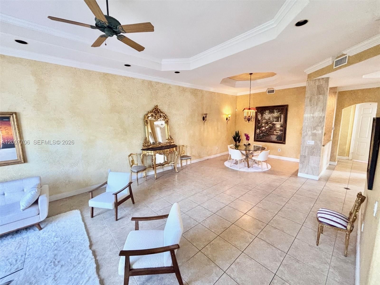 Real estate property located at 1141 Waterside Ln, Broward, Three Islands 3rd Section, Hollywood, FL