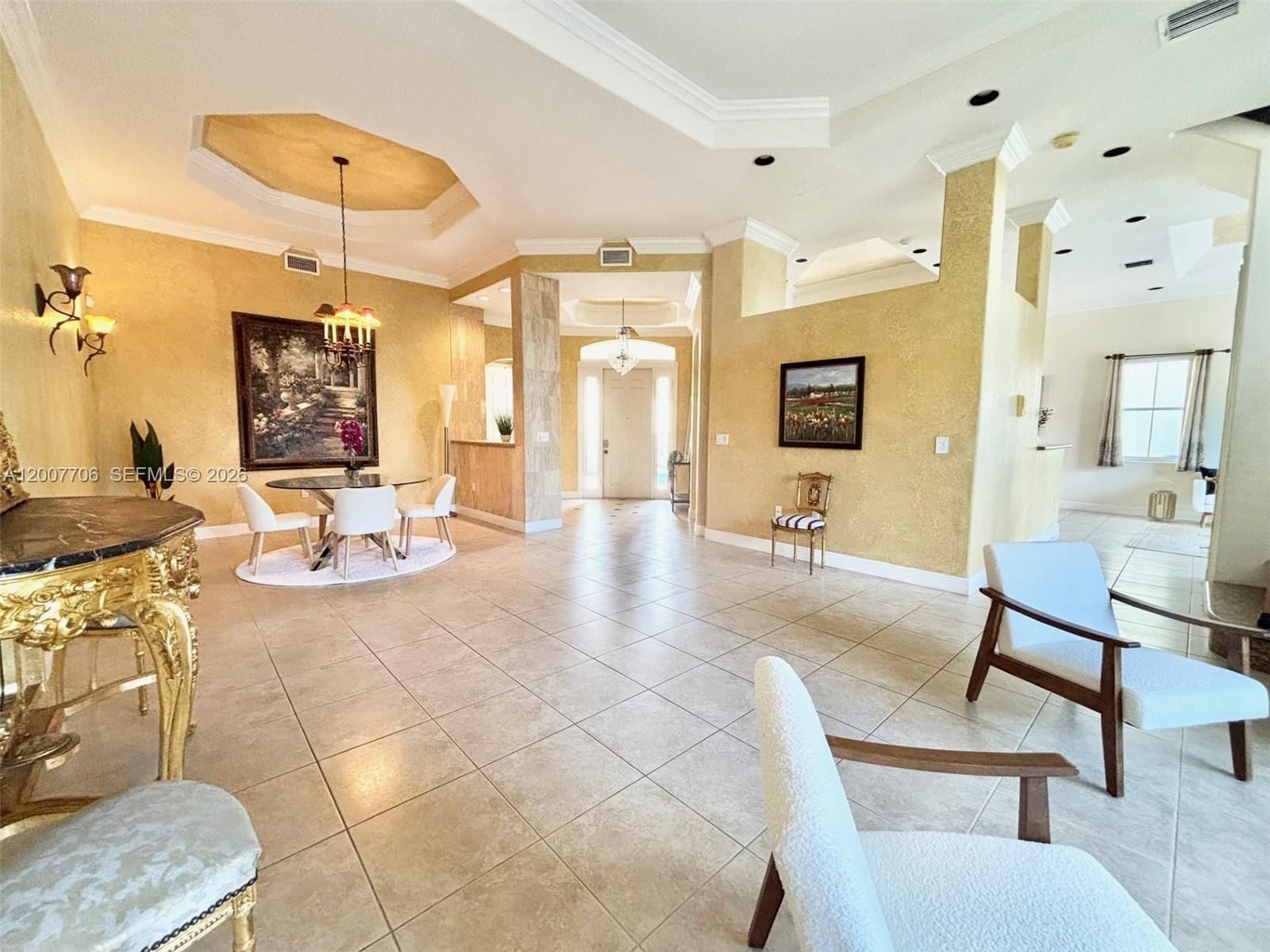 Real estate property located at 1141 Waterside Ln, Broward, Three Islands 3rd Section, Hollywood, FL