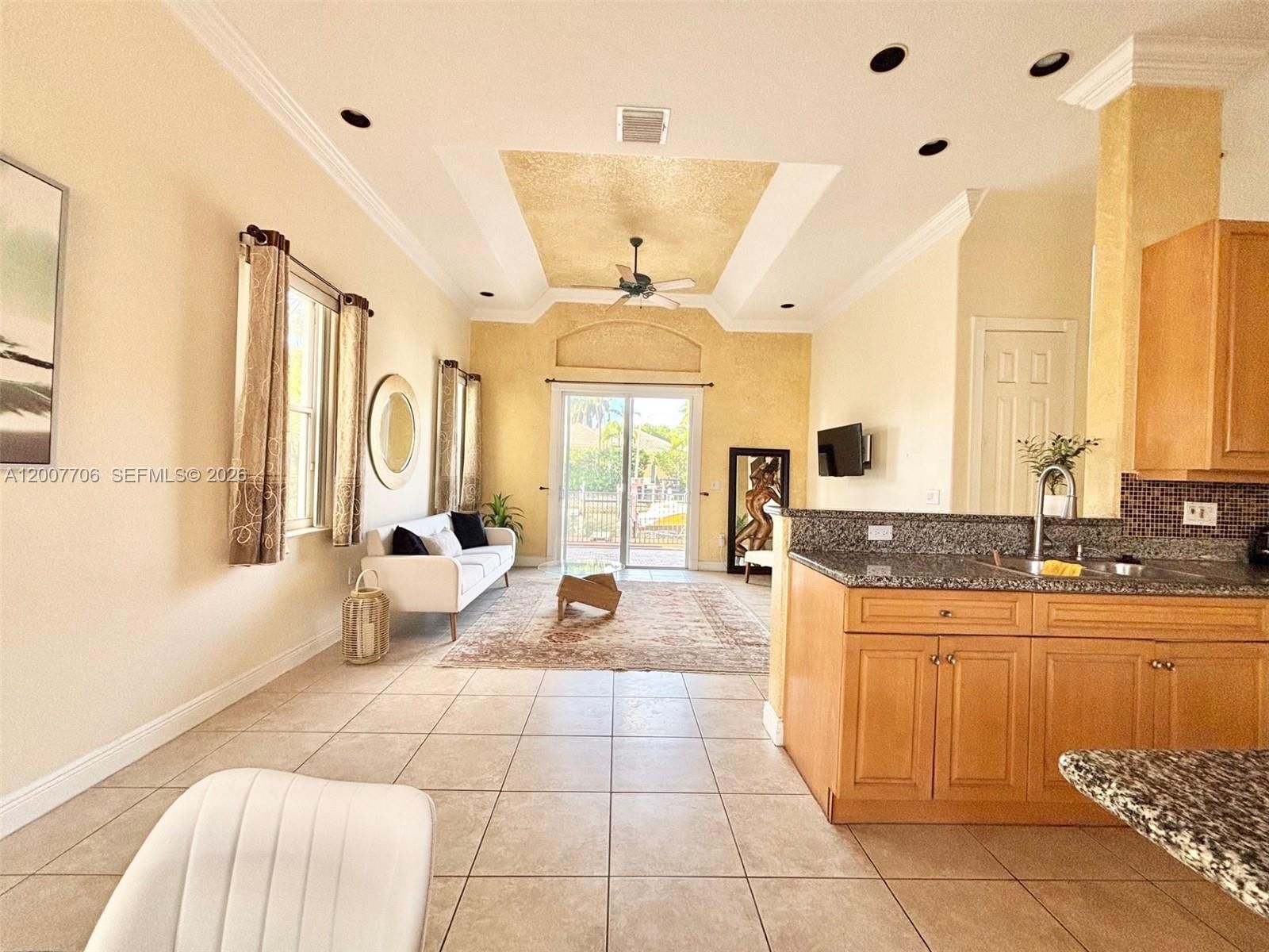 Real estate property located at 1141 Waterside Ln, Broward, Three Islands 3rd Section, Hollywood, FL