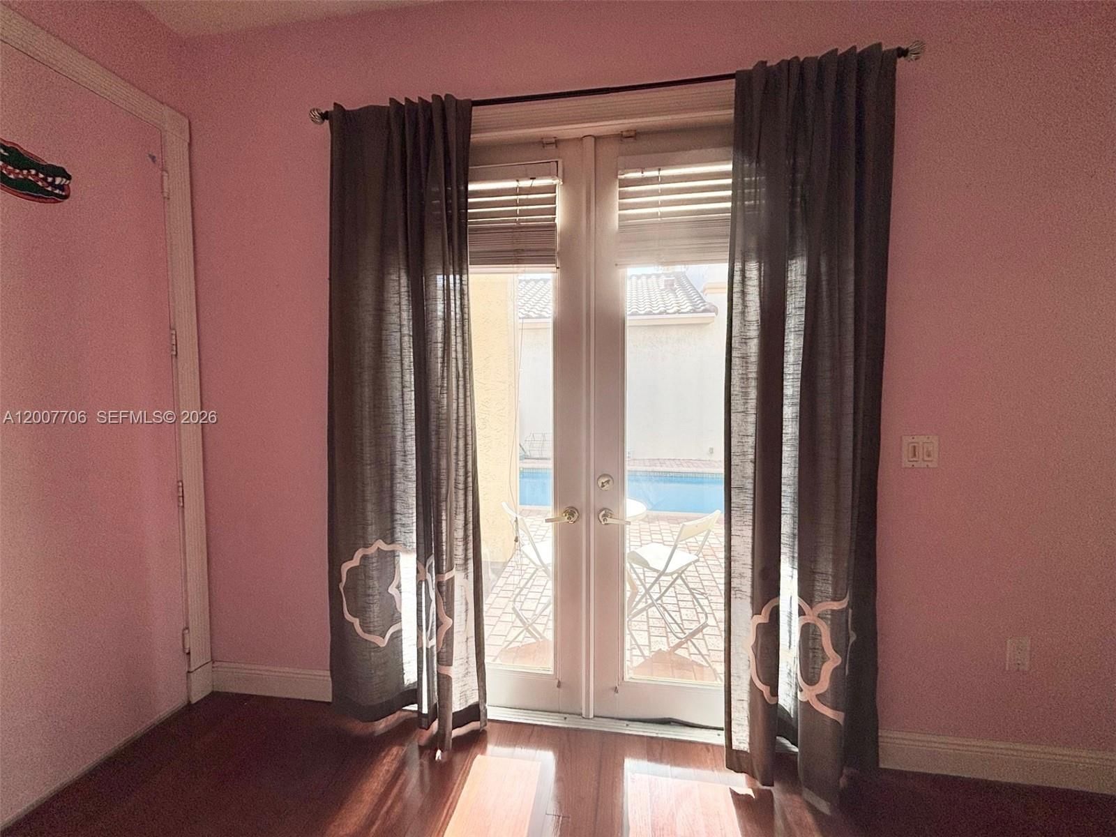 Real estate property located at 1141 Waterside Ln, Broward, Three Islands 3rd Section, Hollywood, FL