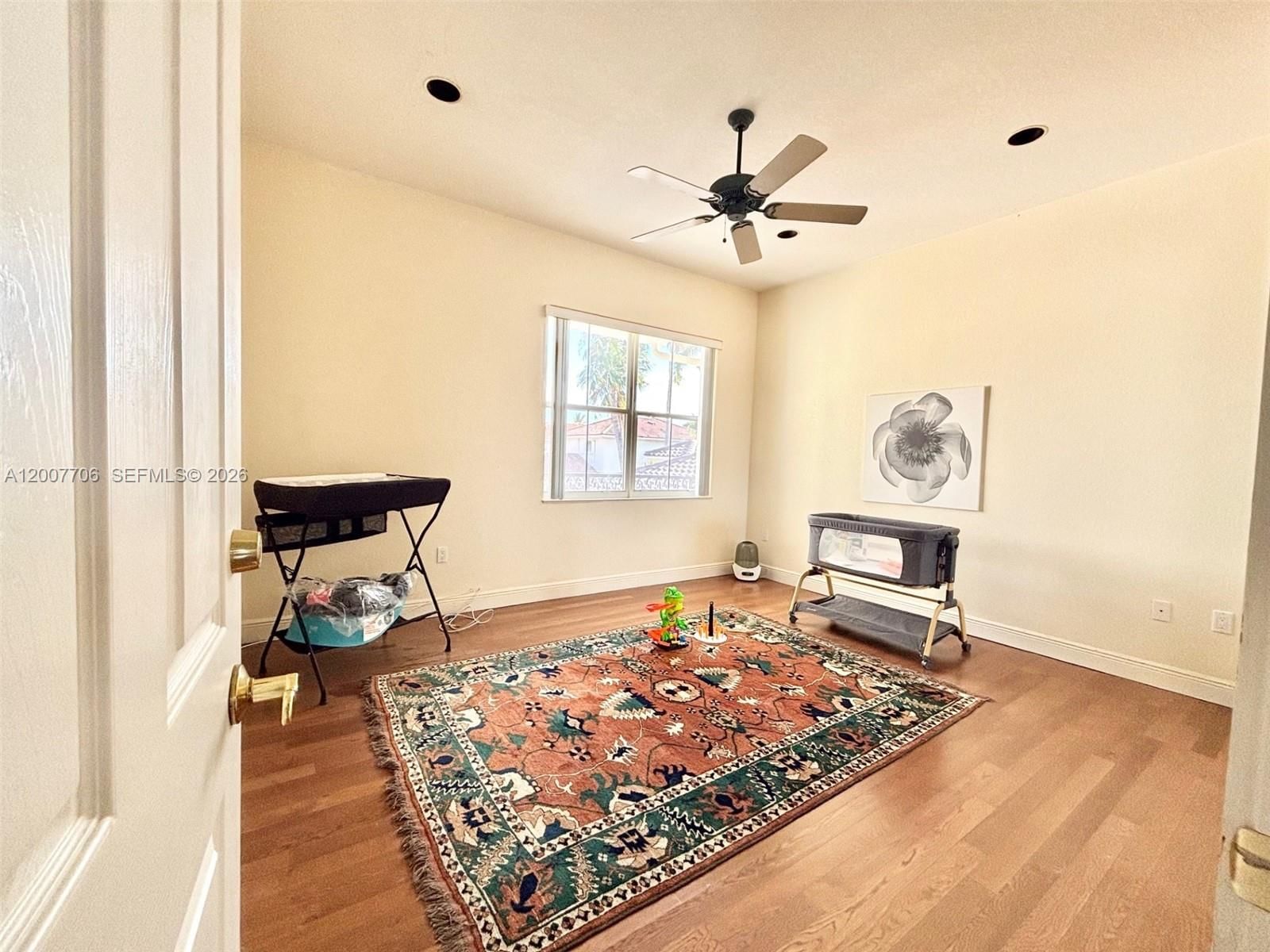 Real estate property located at 1141 Waterside Ln, Broward, Three Islands 3rd Section, Hollywood, FL