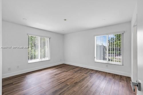 Real estate property located at 13770 192nd St, Miami-dade, 5.5 Acre W 4/3 Crossfenced, Miami, FL