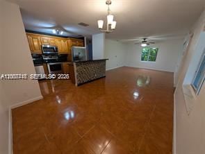 Real estate property located at 621 24th Ave, Broward, Hollywood Little Ranches, Hollywood, FL