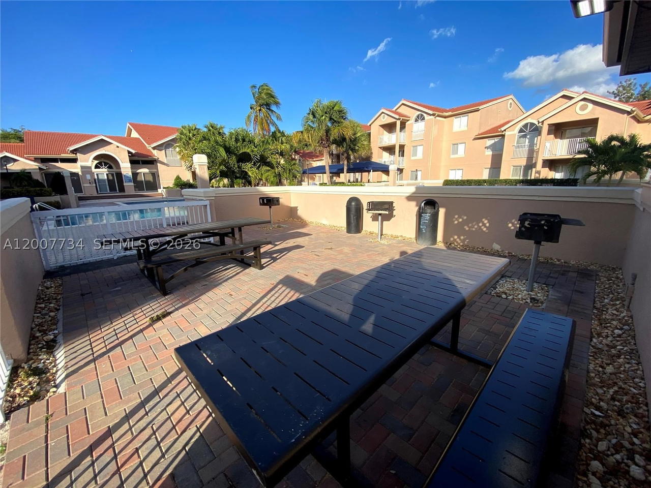 Real estate property located at 10521 158th Ct #206, Miami-dade, Royal Palm Place, Miami, FL