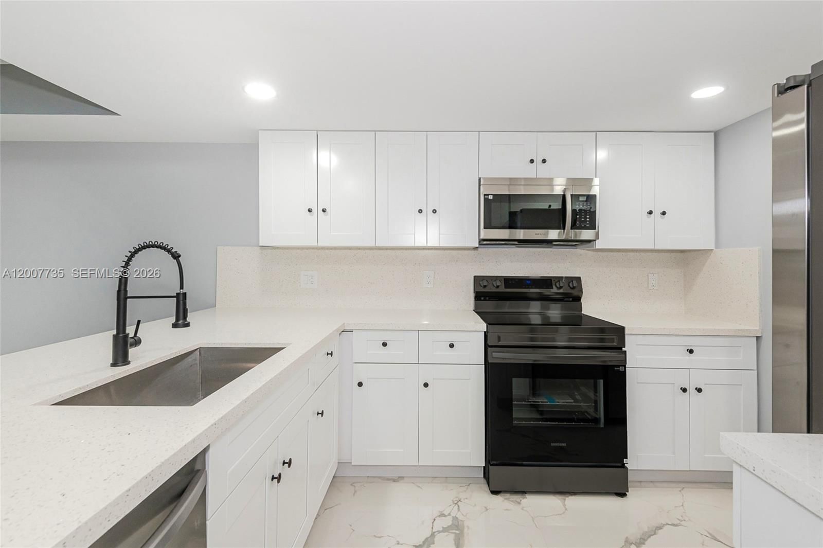 Real estate property located at 7111 42nd Pl, Broward, Orange Plat, Davie, FL