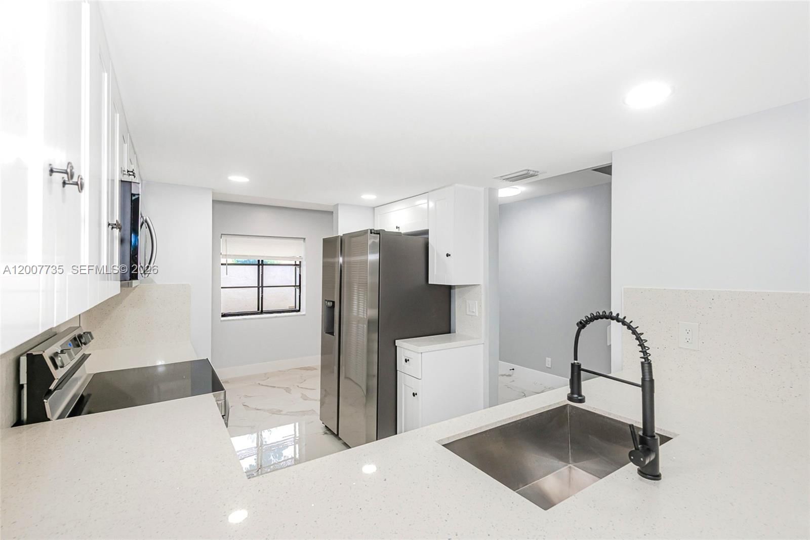 Real estate property located at 7111 42nd Pl, Broward, Orange Plat, Davie, FL