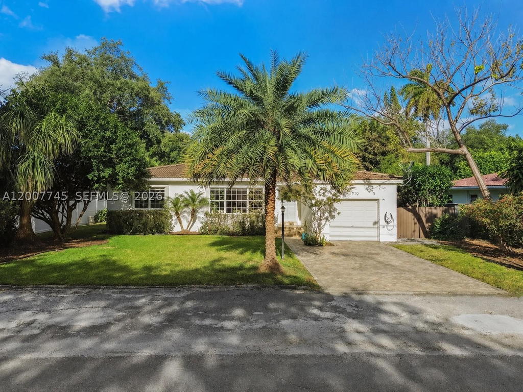 Real estate property located at 11790 8th Ave, Miami-dade, Griffing Biscayne Park Es, Biscayne Park, FL