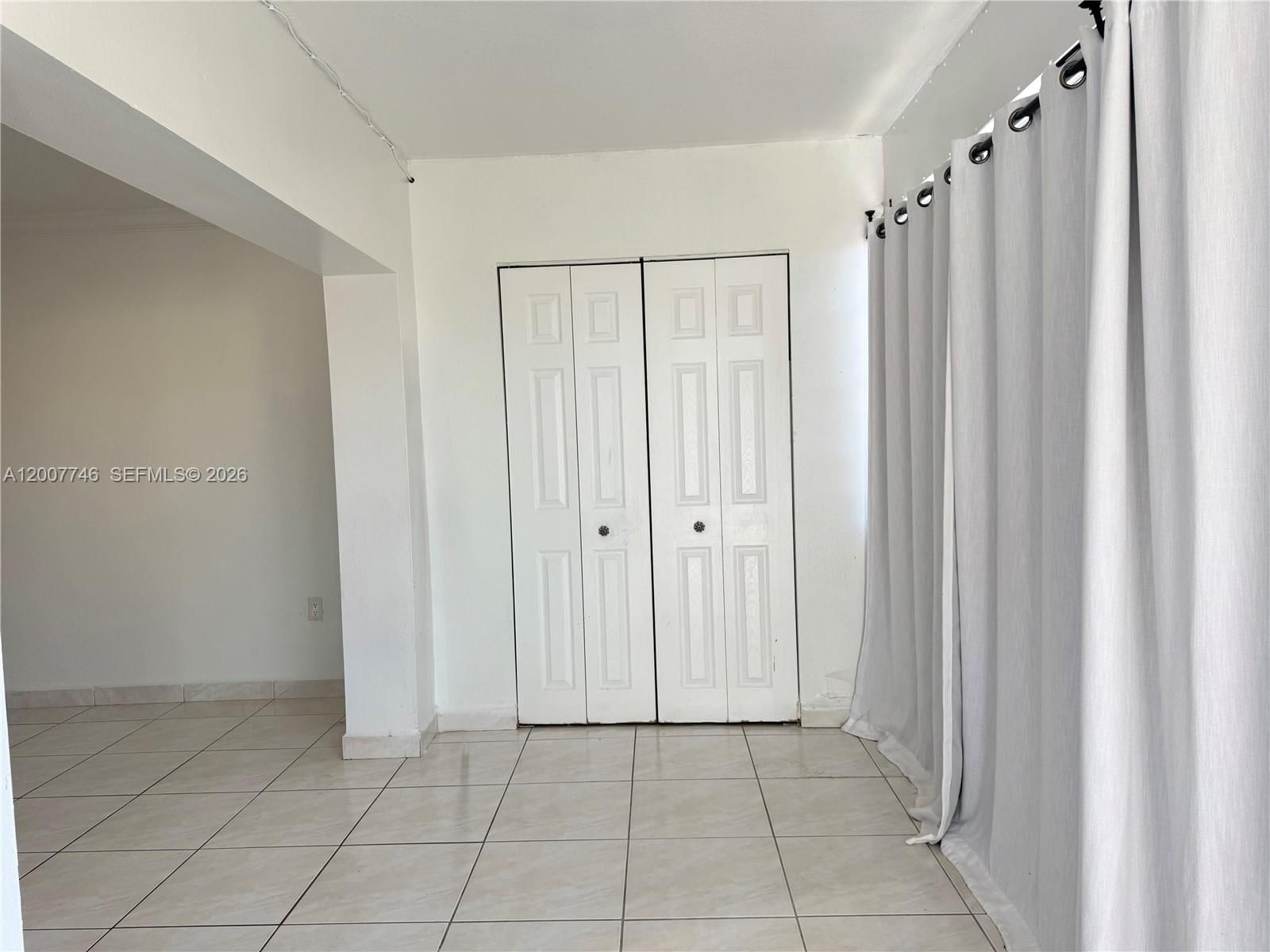 Real estate property located at 1850 56th St #2404, Miami-dade, Palm-east Gardens Condo, Hialeah, FL