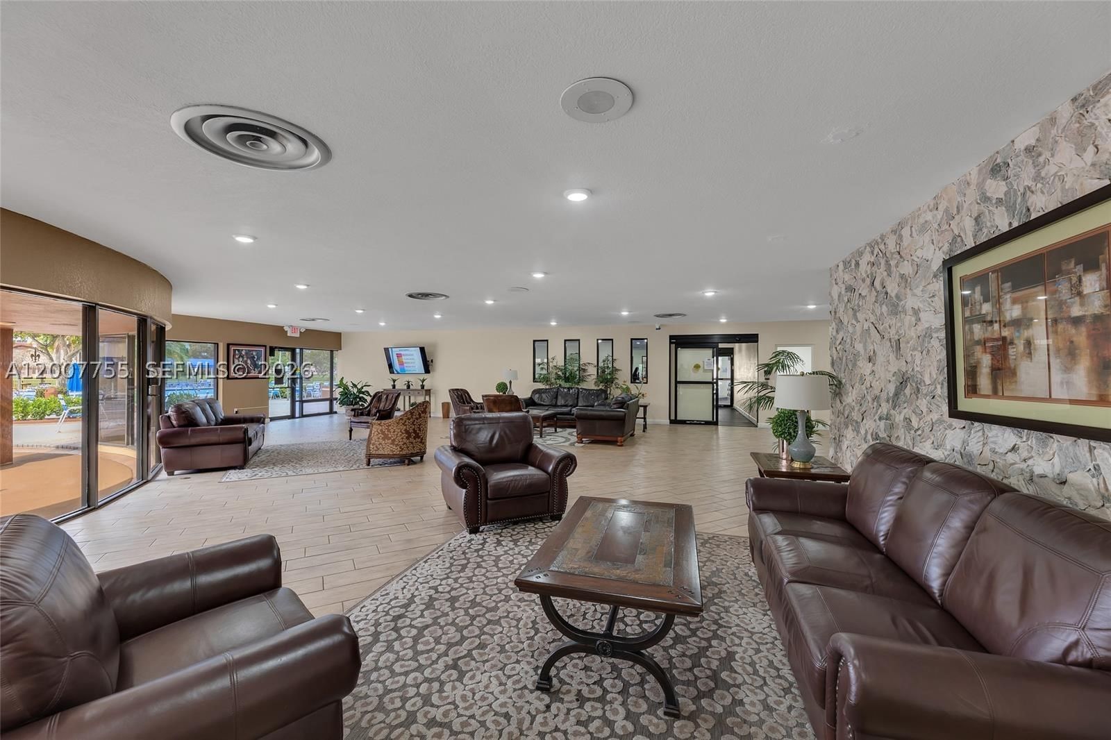 Real estate property located at 2793 104th Ave #401, Broward, Sunrise Lakes 216 Condo, Sunrise, FL
