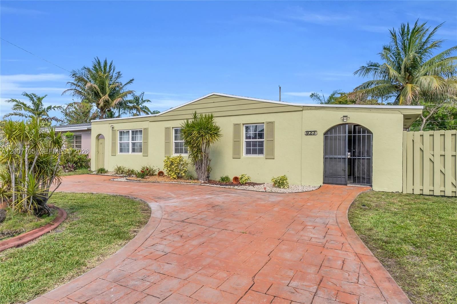 Real estate property located at 921 31st Ct, Broward, Breezy Manor Amended, Hollywood, FL