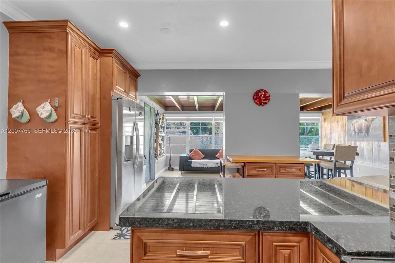 Real estate property located at 921 31st Ct, Broward, Breezy Manor Amended, Hollywood, FL