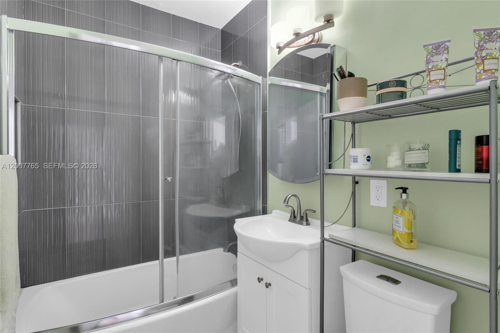 Real estate property located at 921 31st Ct, Broward, Breezy Manor Amended, Hollywood, FL