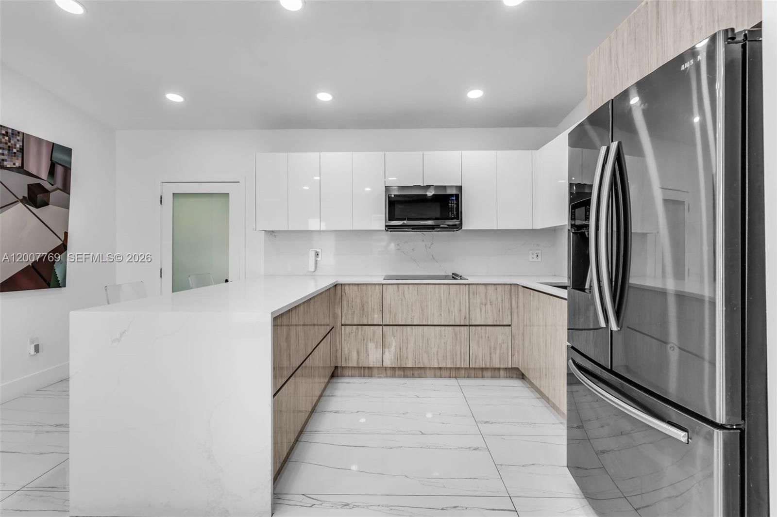 Real estate property located at 4041 117th Ave, Miami-dade, Westwood Lake, Miami, FL