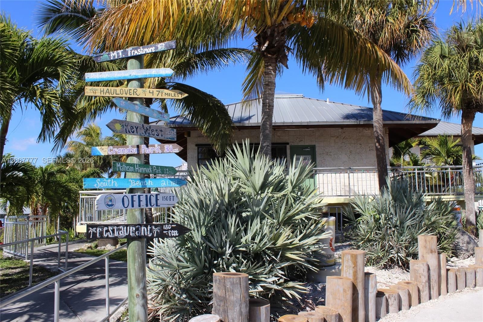 Real estate property located at 9500 Caribbean Blvd, Miami-dade, South Coral Homes Sec 2, Cutler Bay, FL