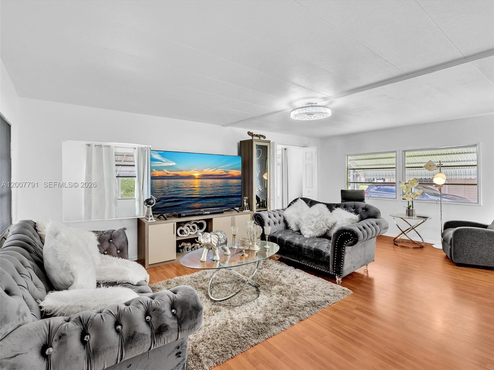 Real estate property located at 2061 83rd Ave, Broward, Park City Sec Three, Davie, FL