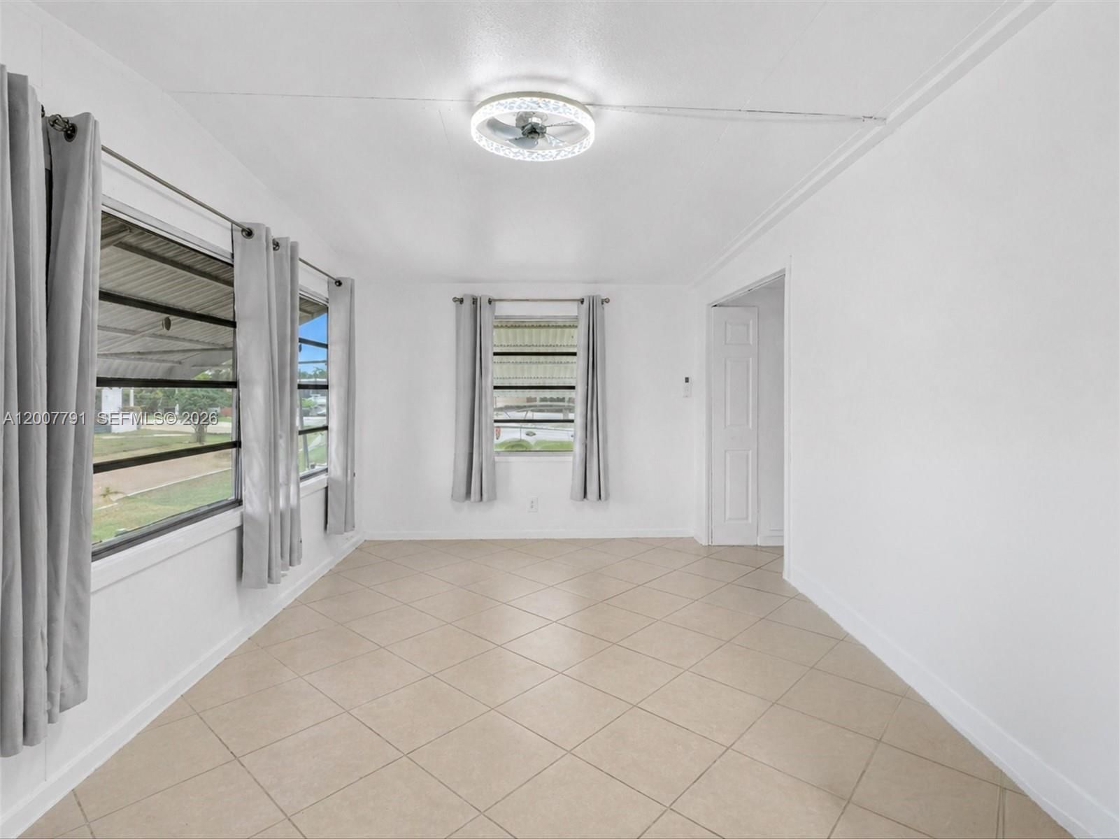 Real estate property located at 2061 83rd Ave, Broward, Park City Sec Three, Davie, FL