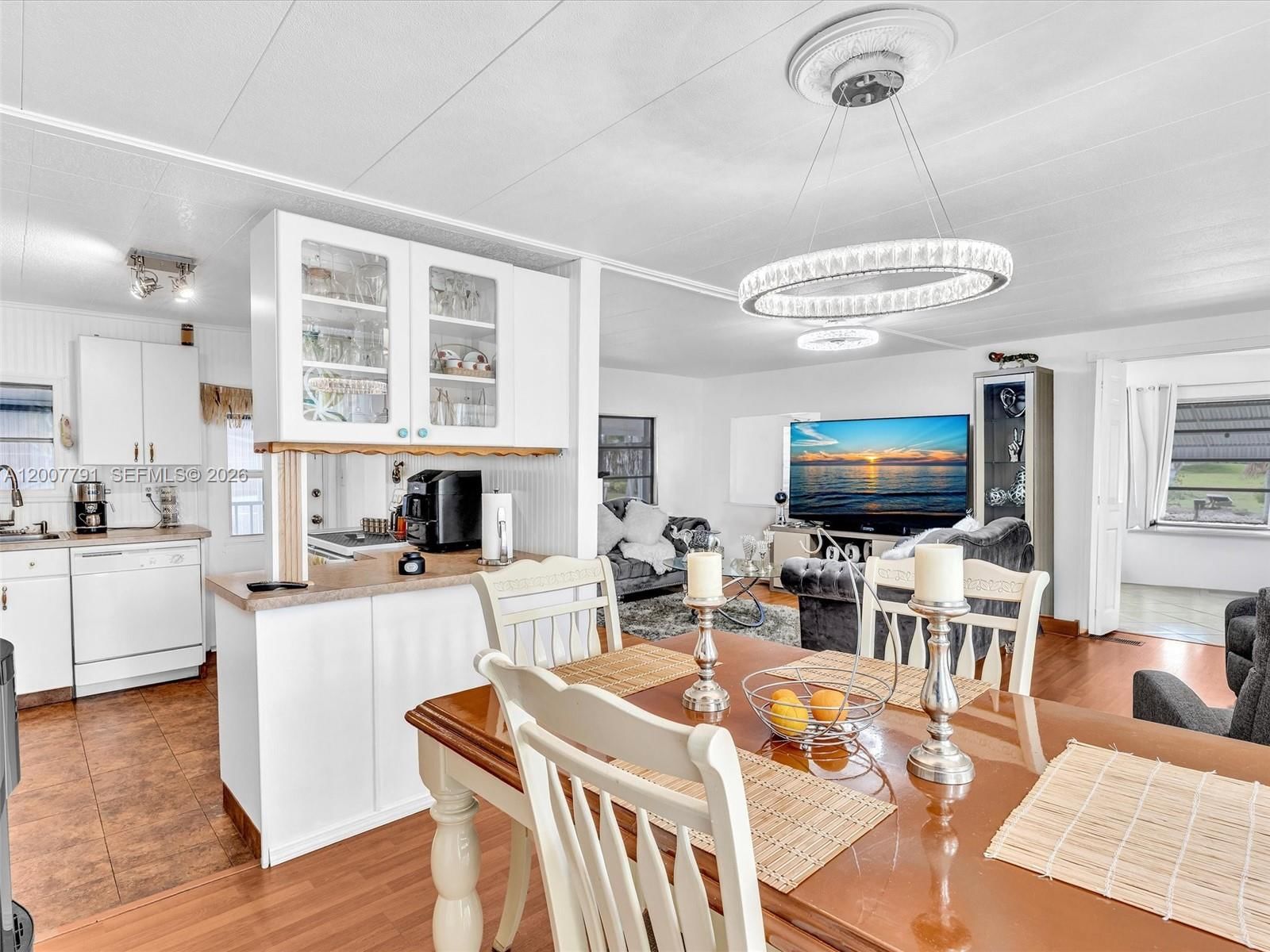 Real estate property located at 2061 83rd Ave, Broward, Park City Sec Three, Davie, FL