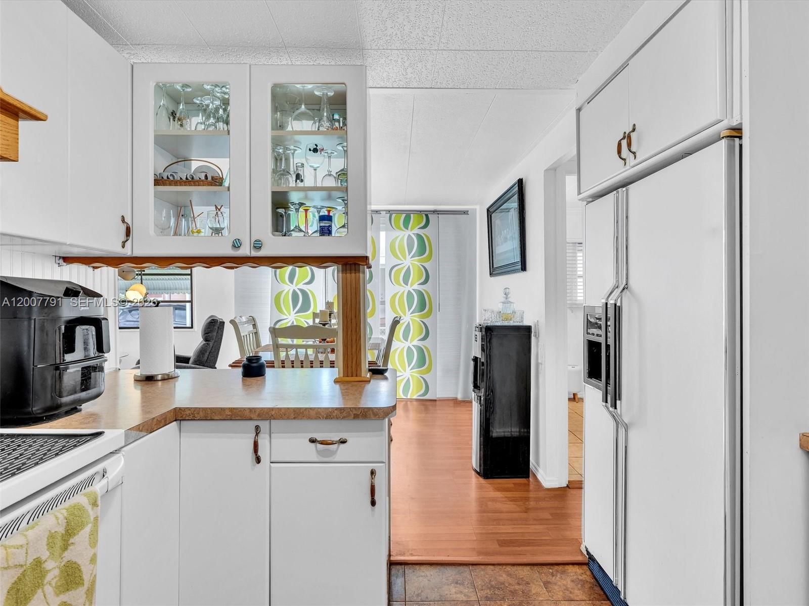 Real estate property located at 2061 83rd Ave, Broward, Park City Sec Three, Davie, FL