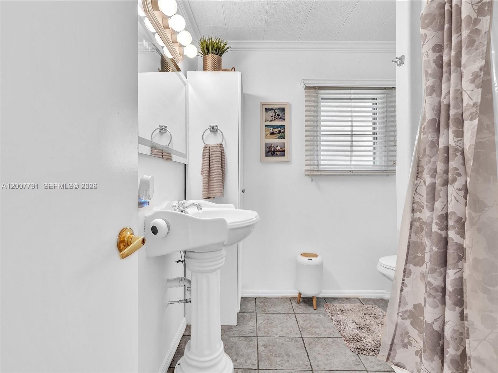 Real estate property located at 2061 83rd Ave, Broward, Park City Sec Three, Davie, FL