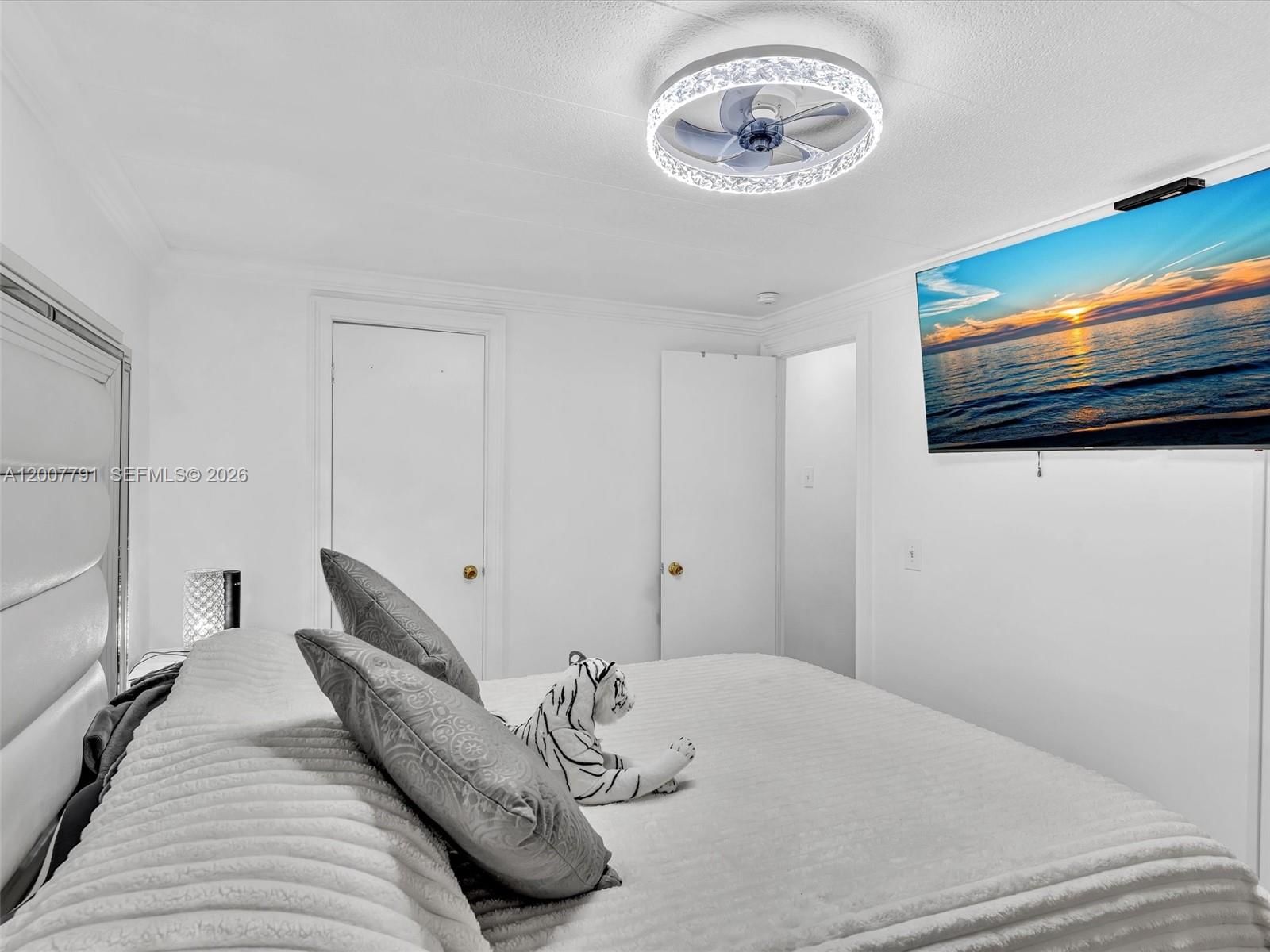 Real estate property located at 2061 83rd Ave, Broward, Park City Sec Three, Davie, FL