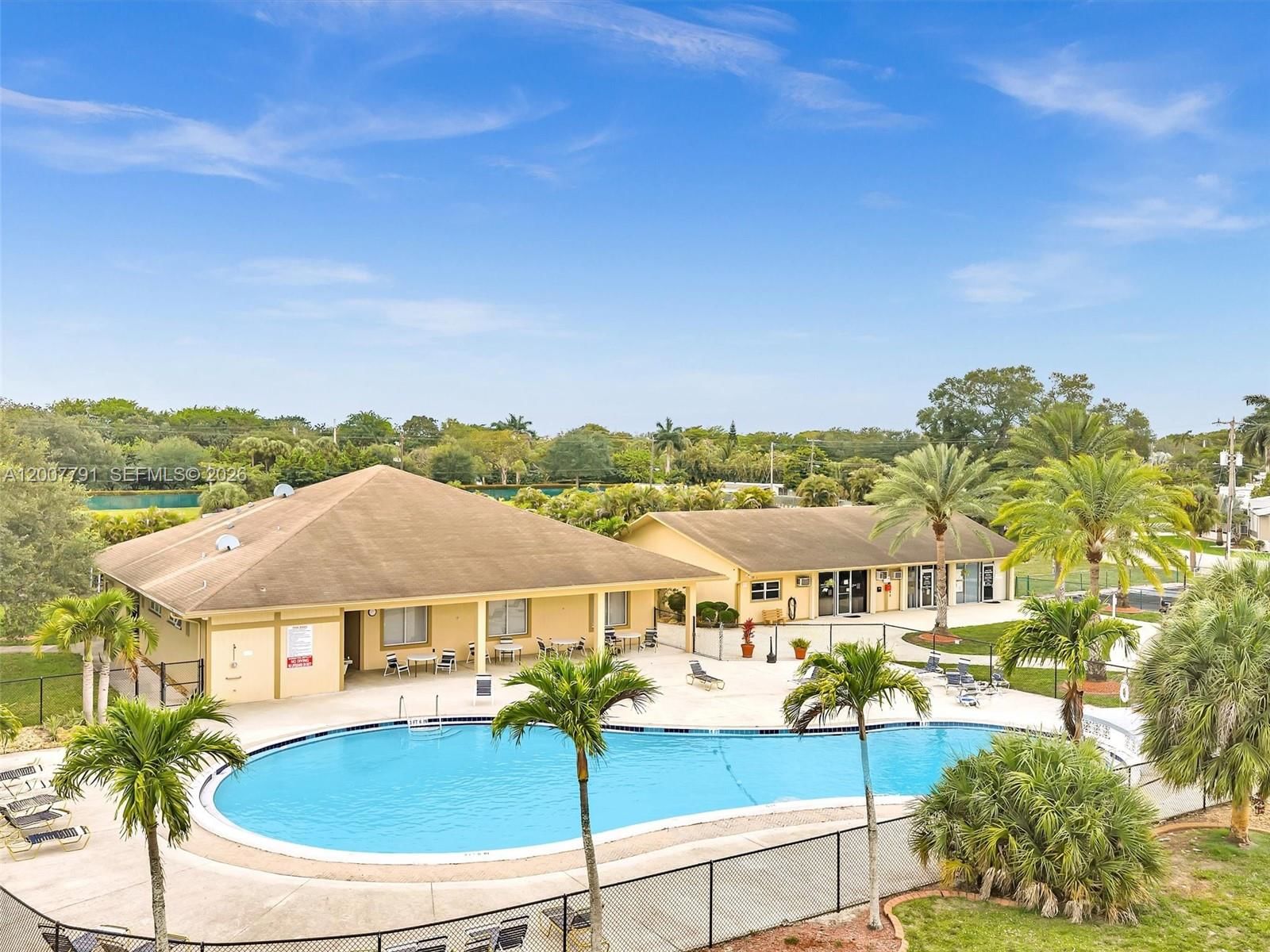 Real estate property located at 2061 83rd Ave, Broward, Park City Sec Three, Davie, FL